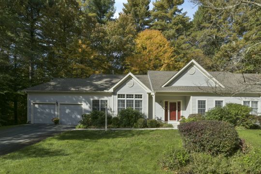 Huckins Farm, Bedford, 7  Moore Circle MA 01730, Real Estate