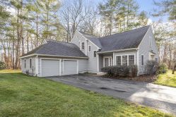 Huckins Farm, Bedford, MA, Real Estate