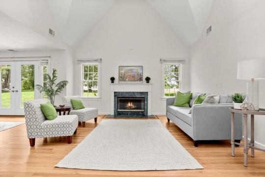 Huckins Farm, Bedford, 14  Pickman Drive MA 01730, Real Estate
